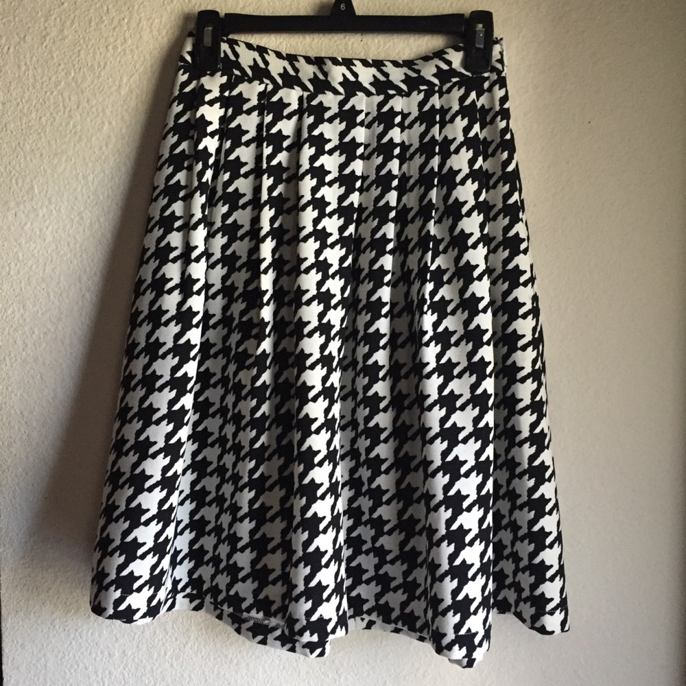 Forever 21 | Pleated Skirt